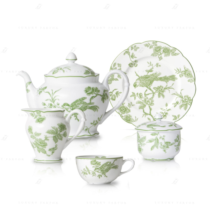 Чайный сервиз на 6 персон коллекции Albertine бренда Bernardaud