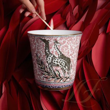 Ароматическая свеча 15см коллекции Braquenie бренда Bernardaud