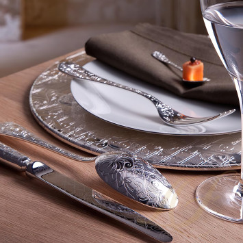 Тарелка подстановочная 32,5см коллекции Jardin d'Eden 