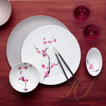 Тарелка тортовая 32см коллекции Cherry Blossom бренда Dibbern