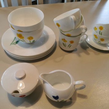 Чашка кофейная с блюдцем 0,25л коллекции Impression - Gelb бренда Dibbern