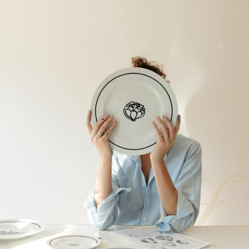 Тарелка подстановочная 31см коллекции Solid Color 