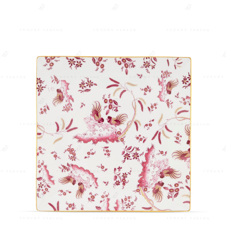 Чаша квадратная 26,5см коллекции Oro Di Doccia Magenta бренда Richard Ginori