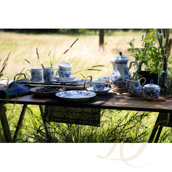 Чайный сервиз на 6 персон коллекции Blau Zwiebelmuster бренда Hutschenreuther