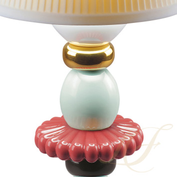 Лампа настольная 
