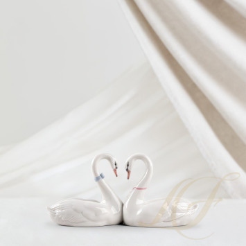 Топпер для торта 12 х 25см коллекции Endless Love бренда Lladro