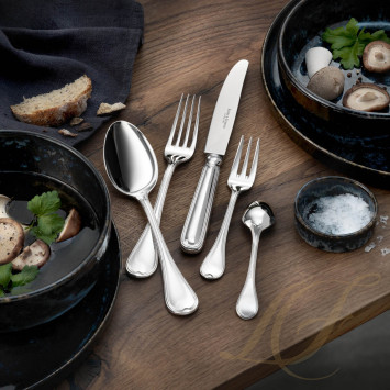 Набор столовых приборов на 6 персон, 24 предметов бренда Robbe & Berking