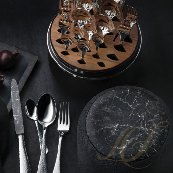 Коллекция Martelé 