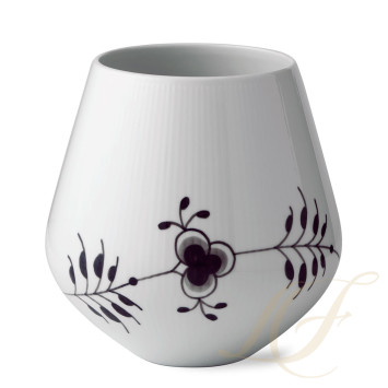 Ваза 21см коллекции Black Fluted Mega бренда Royal Copenhagen
