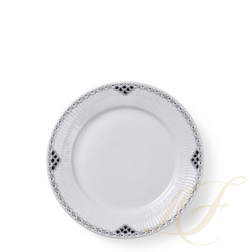 Тарелка закусочная 22см коллекции Black Lace бренда Royal Copenhagen