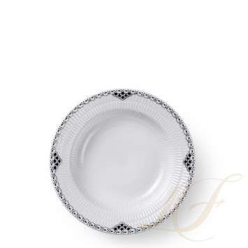 Тарелка глубокая 21см коллекции Black Lace бренда Royal Copenhagen