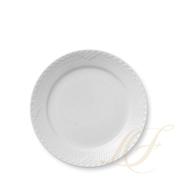 Тарелка главная 25см коллекции White Fluted Half Lace бренда Royal Copenhagen