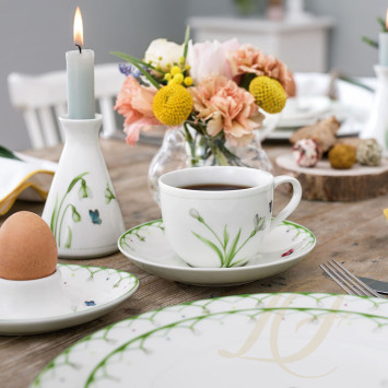 Чашка кофейная с блюдцем 0,16л коллекции Colourful Spring бренда VB