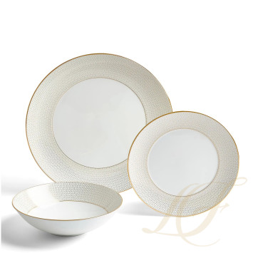Набор из 12 предметов коллекции Gio Gold бренда Wedgwood
