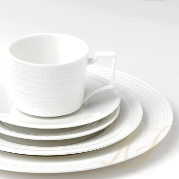 Чайный сервиз на 4 персоны коллекции Intaglio бренда Wedgwood