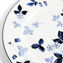 Тарелка закусочная 21см коллекции Wild Strawberry Inky Blue бренда Wedgwood