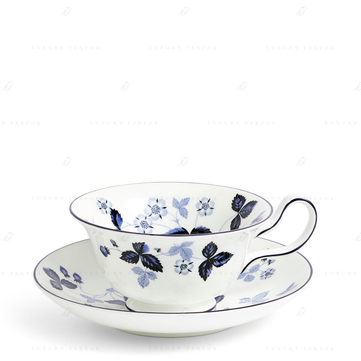 Чашка чайная с блюдцем 177мл коллекции Wild Strawberry Inky Blue бренда Wedgwood