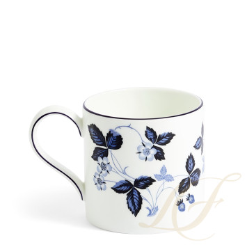 Кружка 326мл коллекции Wild Strawberry Inky Blue бренда Wedgwood